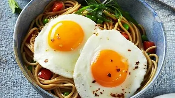 رابطه مصرف تخم‌ مرغ و خطر سرطان: جزئیات تکان‌ دهنده تحقیقات جدید