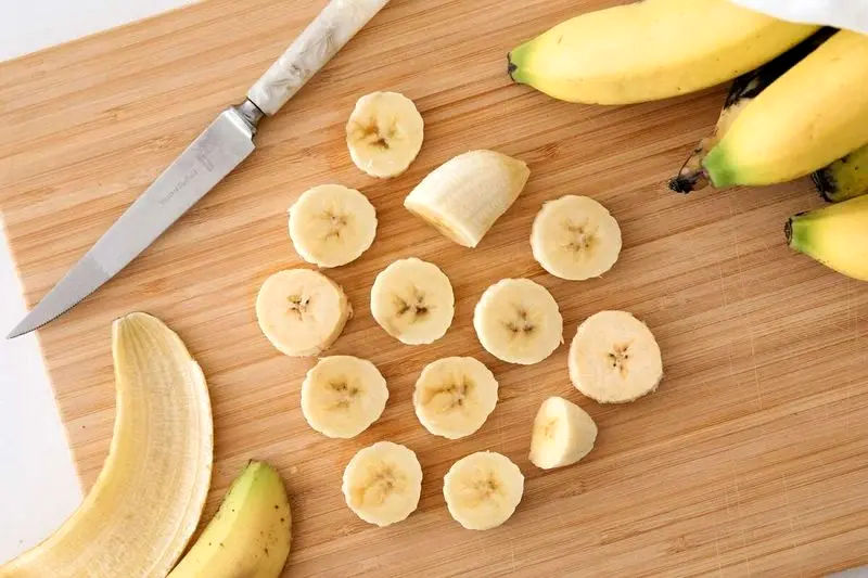 موز