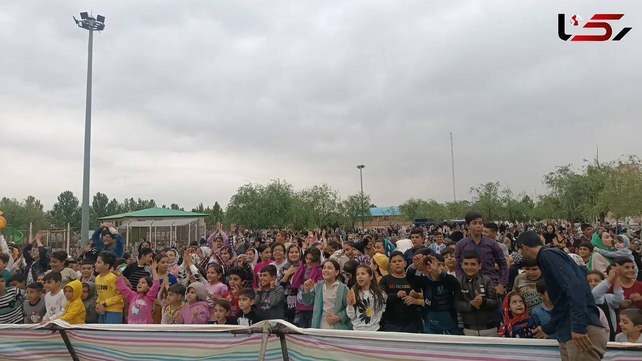 برگزاری آئین سنتی «پنجاه بدر» برای اولین بار در محمودآبادنمونه + گزارش تصویری و فیلم