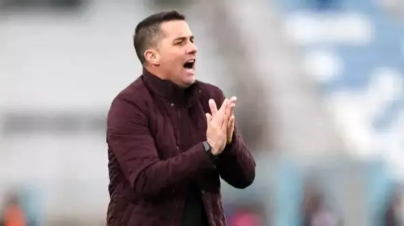 استعفای شوکه کننده اوسمار و واکنش تند باشگاه پرسپولیس / سرنوشت این مربی چه می شود؟