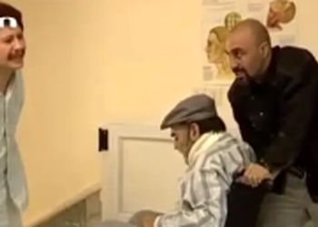 فیلم/ وقتی علی صادقی و عطاران ولیچر رو از جاده قدیم ببرن نتیجه این میشه!/ محاله این سکانس سریال «بزنگاه» ببینی و نخندی