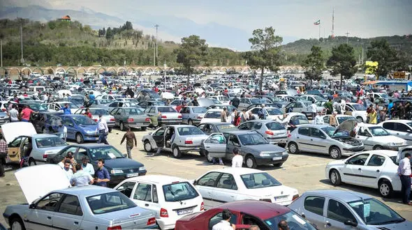 وضعیت آشفته بازار خودروهای دست دوم +قیمت