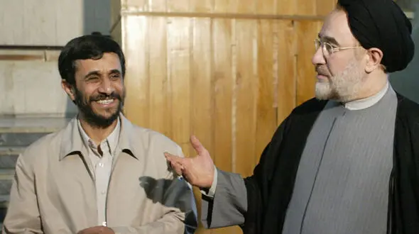 رسانه اصولگرا: جریانی منتظر سقوط دولت هستند / خاتمی و احمدی نژاد با رهبر شهید زاویه داشتند اما حمایت ‎‌شدند 