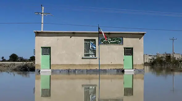 45 مدرسه در سیستان و بلوچستان در محاصره سیل قرار دارند + فیلم