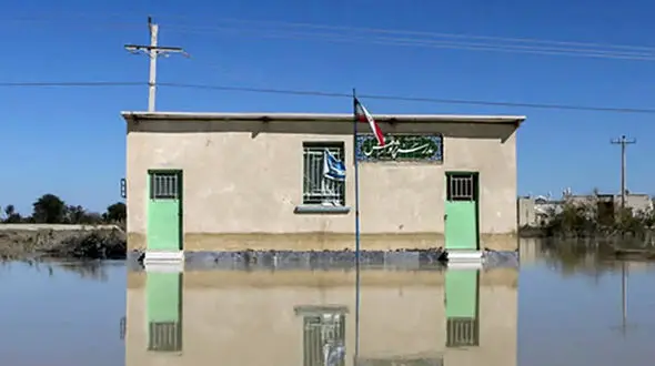 45 مدرسه در سیستان و بلوچستان در محاصره سیل قرار دارند + فیلم
