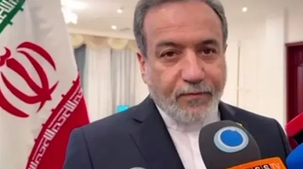 عراقچی: تهران و مینسک وارد فصلی تازه‌ از همکاری شده‌اند/ سفر لوکاشنکو به تهران در دستور کار