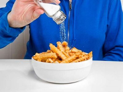 تأثیر مصرف نمک بر افسردگی: حقیقت یا شایعه؟