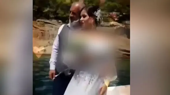 عکس / رفتار غیر اخلاقی داماد 70 ساله با عروس 18 ساله بین میهمانان ! / خانواده عروس خشمگین شدند