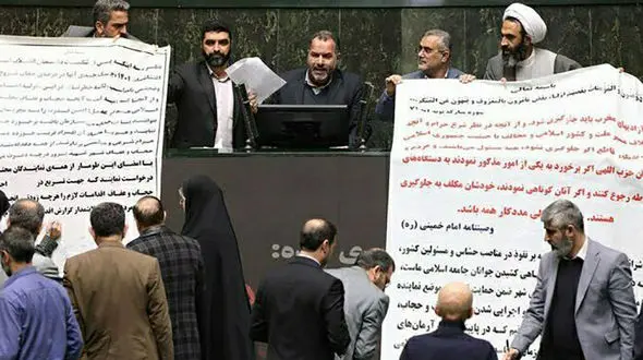 نمایش قدرت در مجلس، با "وفاق" شکل گرفت!