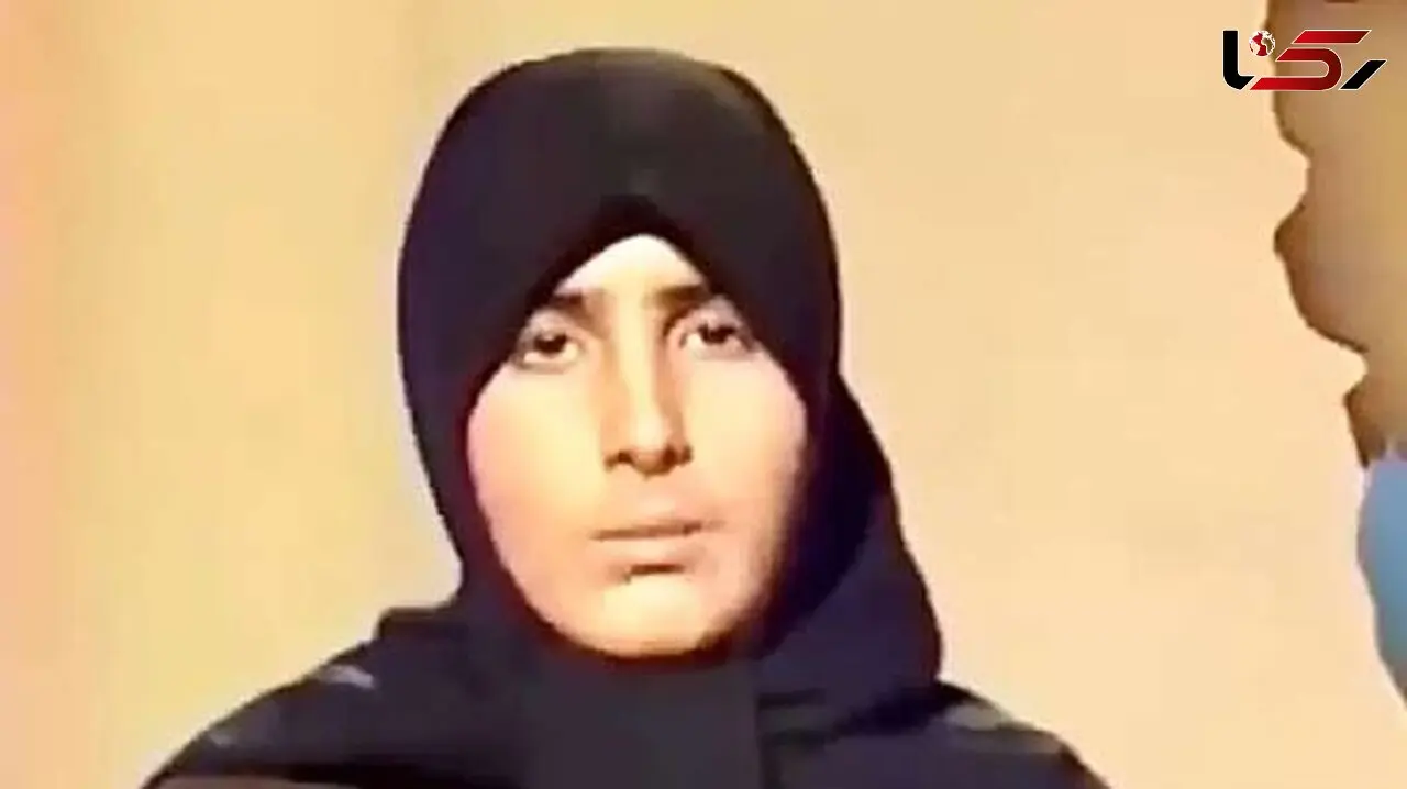 عکس / تغییر چهره و استایل  «سونیا پوریامین» مجری مشهور در ۶۲ سالگی، مقابل موزه ارمیتاژ / از قاب جدی تلویزیون تا سن پترزبورگ روسیه