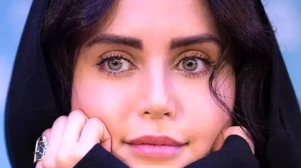 کراش ترین خانم بازیگر 40 ساله سینما / حسرت برانگیز ترین اما جذاب ترین عکس های الناز شاکردوست!