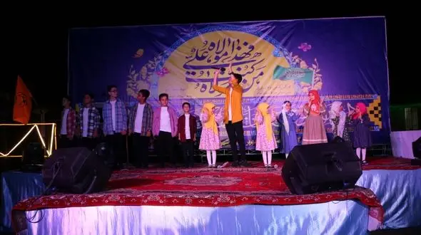 محمودآبادنمونه الگوی موفق وپیشرو دراجرای برنامه های فرهنگی