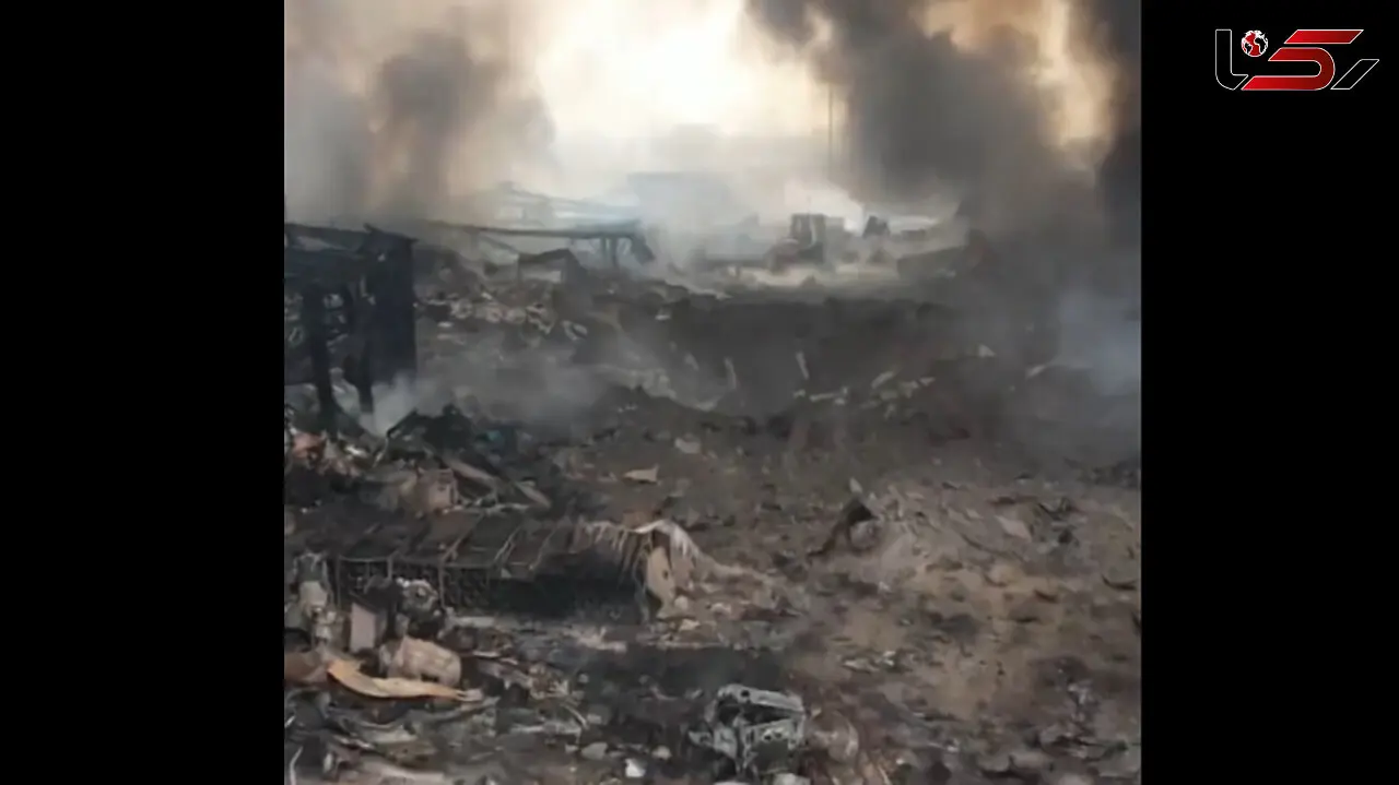 فیلم آخرالزمانی از  گودال بزرگ ایجاد شده  انفجار در بندر شهید رجایی بندرعباس !