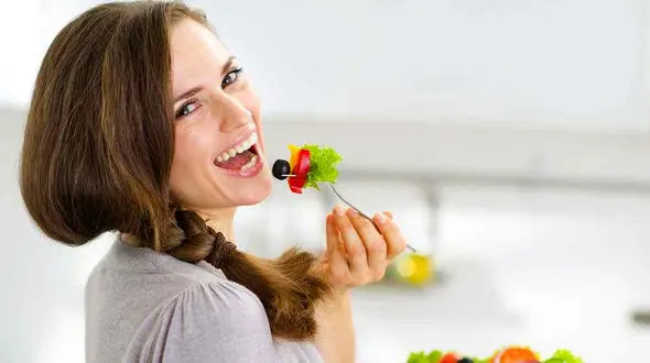 با خوردن این مواد غذایی پوستی سالم و بی نقص داشته باشید