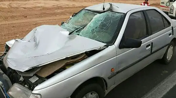 تصادف مرگبار پژو 405 با دو موتور سیکلت در جاده روستایی دشتستان