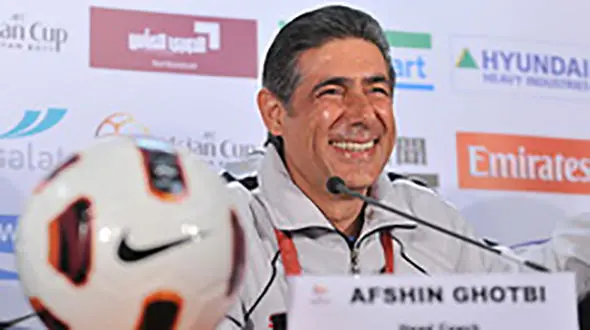 شکایت افشین قطبی!