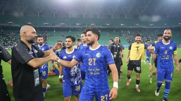 دردسر بزرگ استقلال پس از تعطیلات / غیبت 8 بازیکن