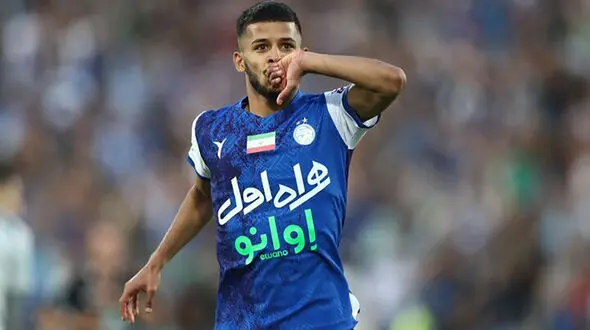 مهدی قایدی: در حال حاضر بازیکن شباب الاهلی هستم/ از باشگاه الاتحاد کلبا پیشنهاد دارم و ارتباطم با فرهاد مجیدی خوب است + فیلم