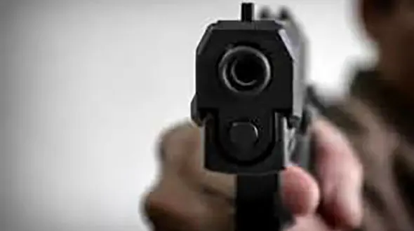 مرگ وحشتناک نگهبان یک فروشگاه به خاطر نزدن ماسک ! / آمریکا