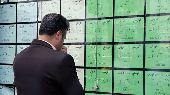 کمر زوج‌های جوان زیر بار گرانی خم شد / پول پیش خانه، همه وام ازدواج را می بلعد؛ برای تامین لوازم خانه چیزی باقی نمی ماند
