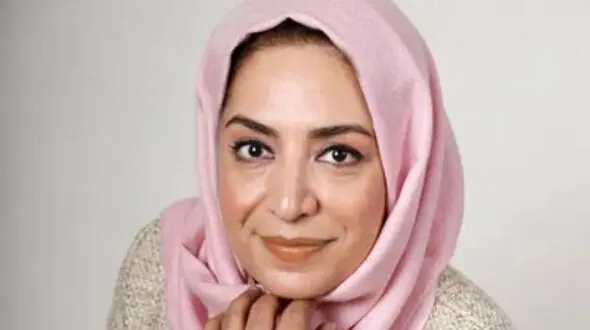 ساناز سماواتی مهمان برنامه «شب فیروزه‌ای» 
