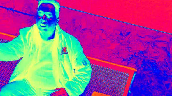 اخاذی با لباس شخصی و تجهیزات جعلی /  پایان کار مأمور دروغین در تبریز