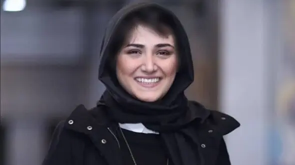 فیلم باران کوثری  ترانه گوگوش را خواند ! / صداش بهتر از گوگوش بود !