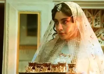 سکانس انتظار محبوبه در «بامدادخمار» دل همه را لرزاند! / ترلان پروانه بالاخره هنر بازیگریش را رو کرد + سوالات متدوال