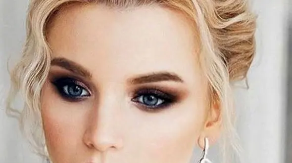 قوانین ست کردن آرایش با رنگ مو/خانم ها بخوانند