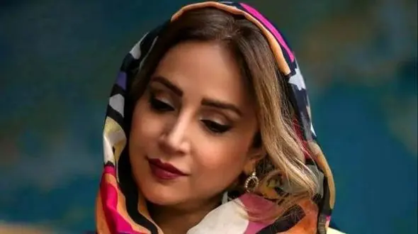 عکس/ تیپ خاص و سنتی «شبنم قلی خانی» پای سفره افطار با تزئینات بسیار لاکچری و دکوری های جذاب 