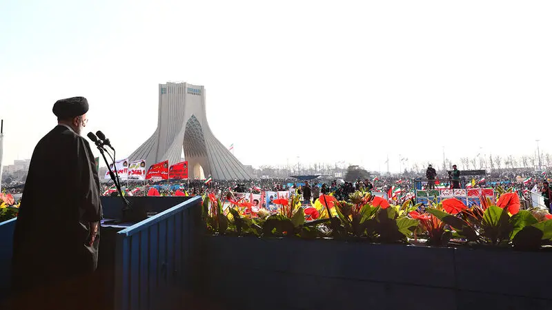 آیت الله رئیسی در اجتماع راهپیمایان 22 بهمن تهران: