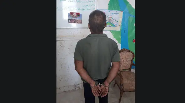 بازداشت مواد فروشی که سارق از آب درآمد / در آبادان فاش شد + عکس