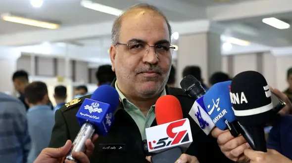 غافلگیری 30 سارق خشن موبایل قاپ و زورگیر در تهران + فیلم و جزییات