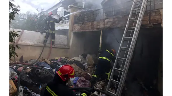 زنده زنده سوختن زن شیرازی در میان شعله های آتش + عکس ها