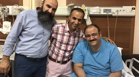 مهران غفوریان در بیمارستان بستری شد + عکس