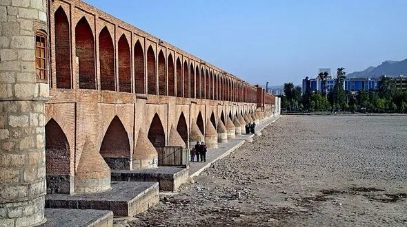 استقرار دبیرخانه زاینده‌رود برای حمایت فرهنگی و مالی برای جریان پایدار زاینده‌رود