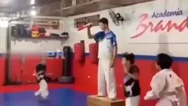 زیرکی با چاشنی طنز؛ حرکت بامزه کودک خردسال سوژه شد