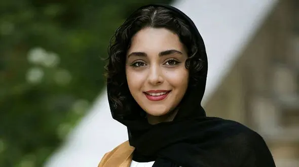 عکس تتوهای و محل تتوهای بازیگران زن و مرد ایرانی ! /این ها ئاقعا تتو زدند !