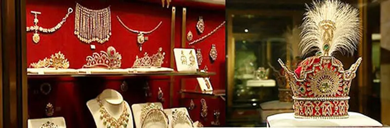 فرح پهلوی