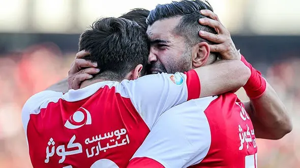 جنگ پرسپولیس برای قهرمانی +عکس