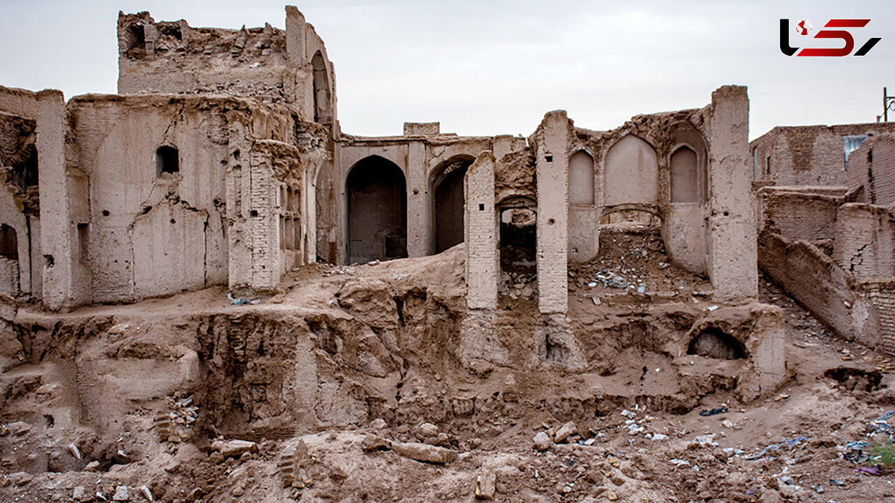اتفاقی تلخ‌تر از ارگ بم در انتظار بافت تاریخی یزد | میدان امیرچخماق و مسجد جامع یزد آسیب دیدند؟ | جزئیات خساراتی که سیل به بافت تاریخی یزد وارد کرد