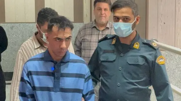 لحظه مواجهه خبرنگار با متهم پرونده حساس کودکان؛ اعترافات صریح تحت نظارت پلیس