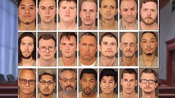 دستگیری بیش از ۱۰۰ نفر از اعضای یک باند قاچاق انسان+ عکس
