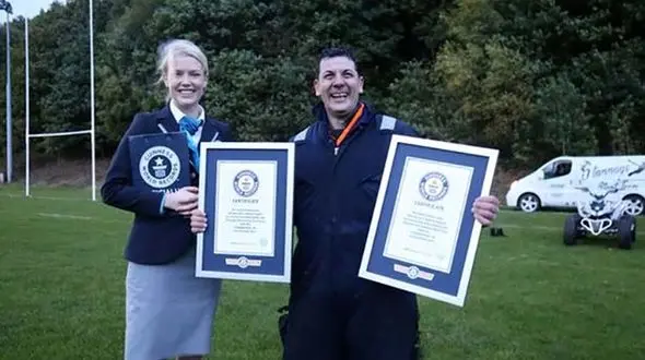 این مرد رکورد خودسوزی را شکست! +عکس