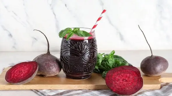 تناسب اندام و ارتقای پیری با آب چغندر