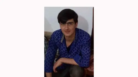 جان دادن دردناک پسر در آغوش پدر / مادر تماشاگر بود دایی با تبر کشت + عکس مقتول 