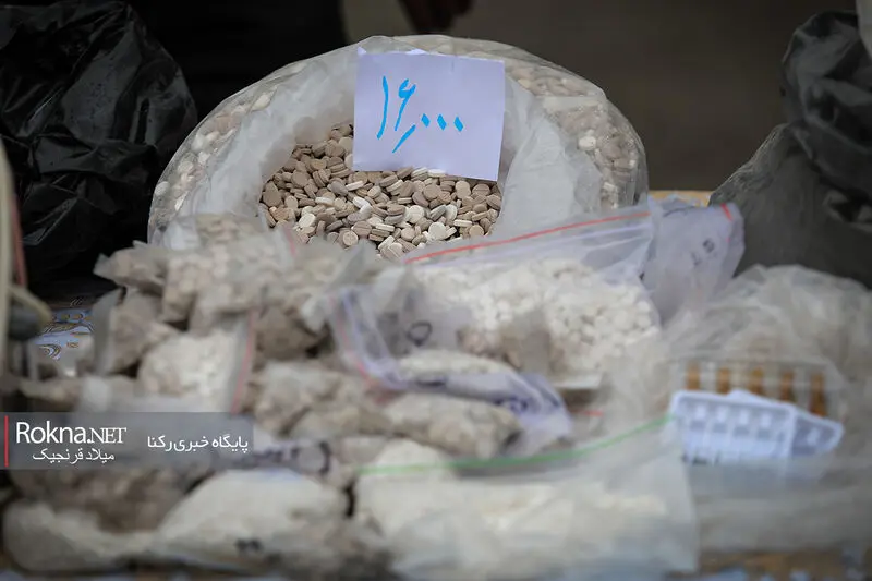 دستگیری 45 نفر فروشنده دارو قاچاق ناصر خسرو