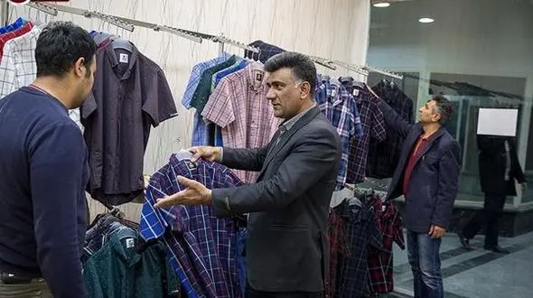 کسادی کار  کسبه‌ی پلاسکو در پاساژ نور