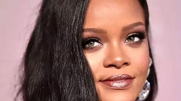 پنت هاوس لوکس ریحانا در طبقه 40 برج کالیفرنیا ! / تولد رضا در این کاخ آپارتمانی ! + عکس ها