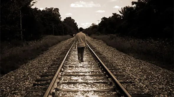 تازه از زنم جدا شده بودم که گرفتار رفتارهای شیطانی دختر 20 ساله شدم